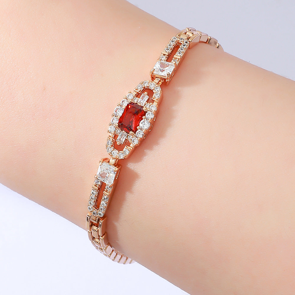 Copper Inlaid Zircon Bracelet European and American Style Brilliant Fire Color High-end Light Luxury Bracelet for Women Horseshoe Buckle Inlaid Diamond Bracelet