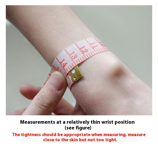 Sterling Silver Platinum Plated Inlaid Imitation Ruby Luxurious Elegant Imitation Synthetic Sapphire Fashionable Temperament Silver Jewelry Bracelet for Women